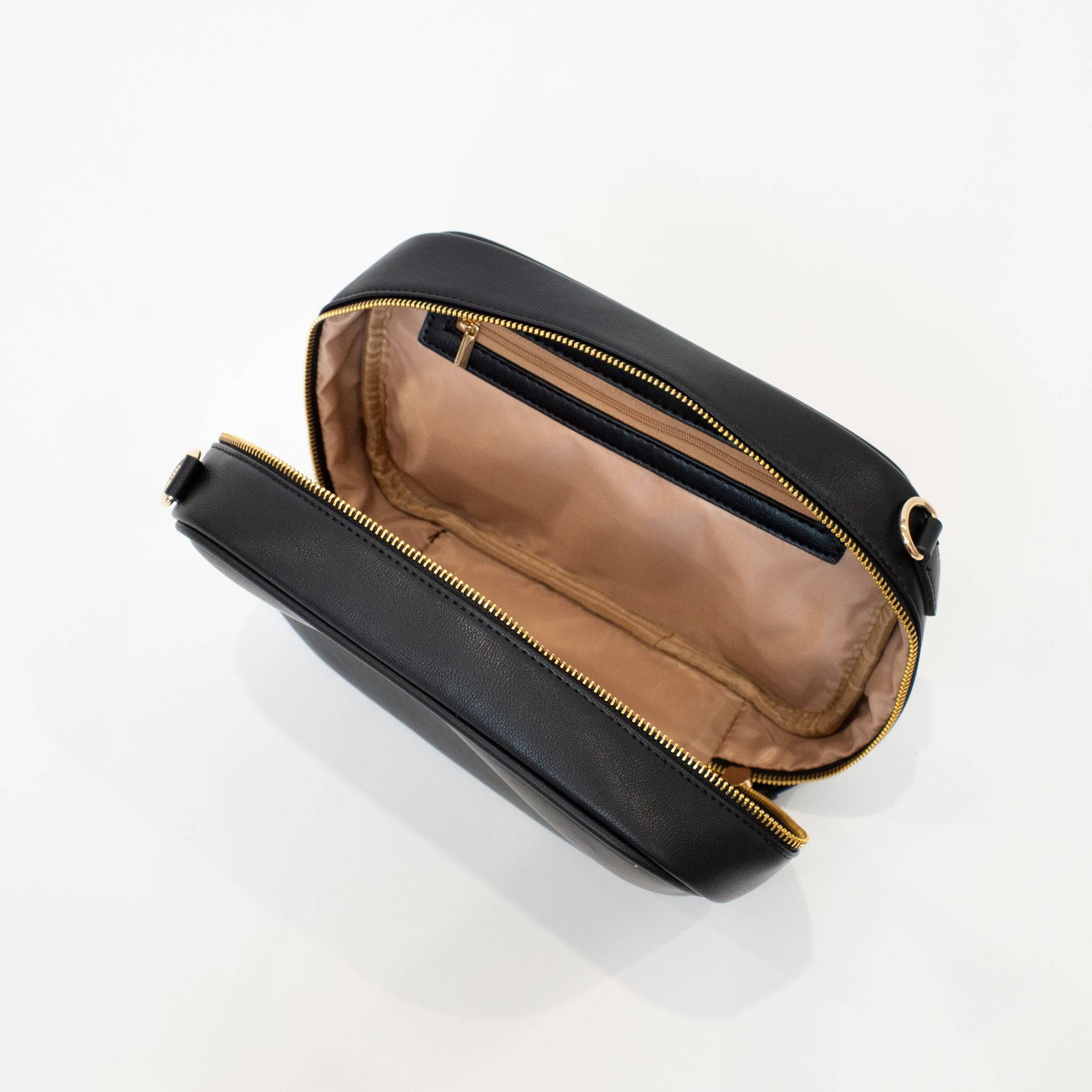 Chloe Diaper Clutch | Black - Diaper Clutch by Hannah and Henry USA