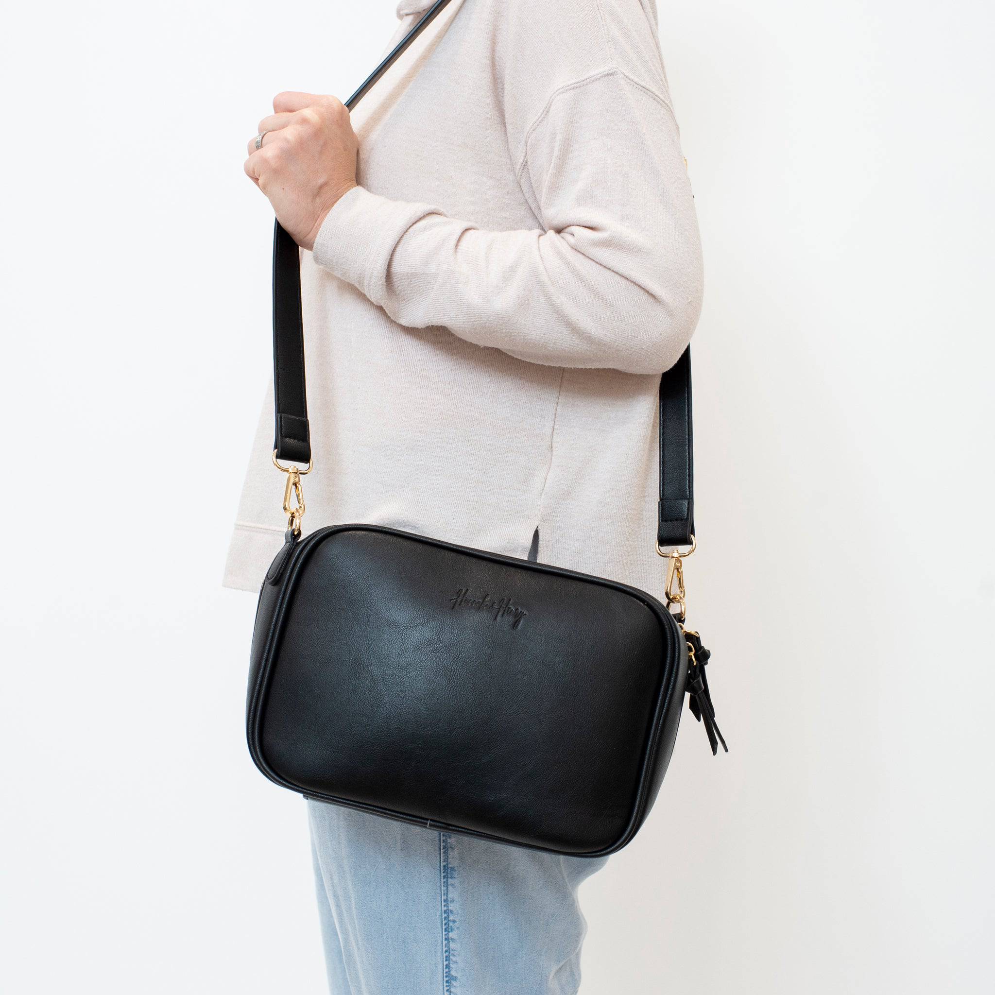 Chloe Diaper Clutch | Black - Diaper Clutch by Hannah and Henry USA