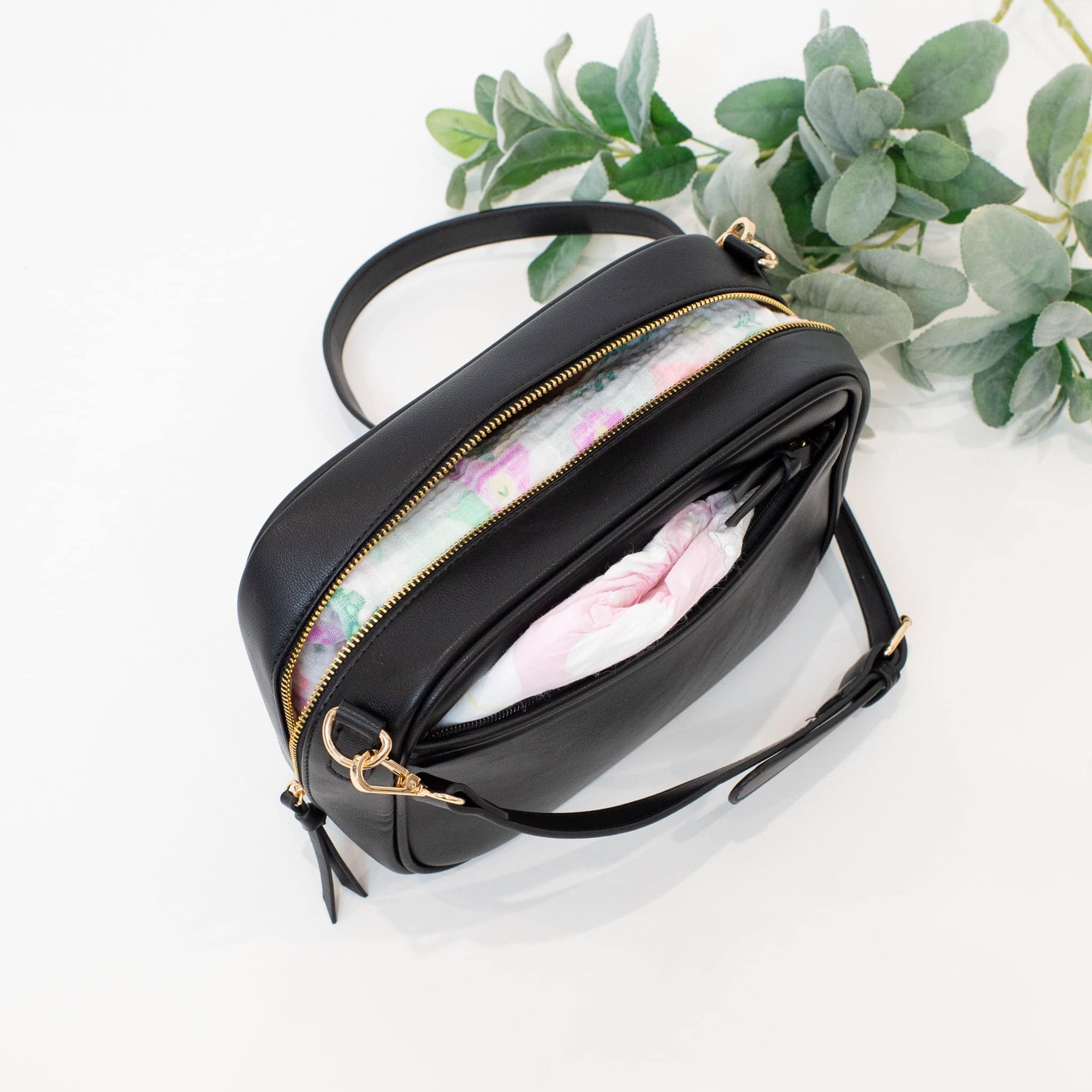 Chloe Diaper Clutch | Black - Diaper Clutch by Hannah and Henry USA
