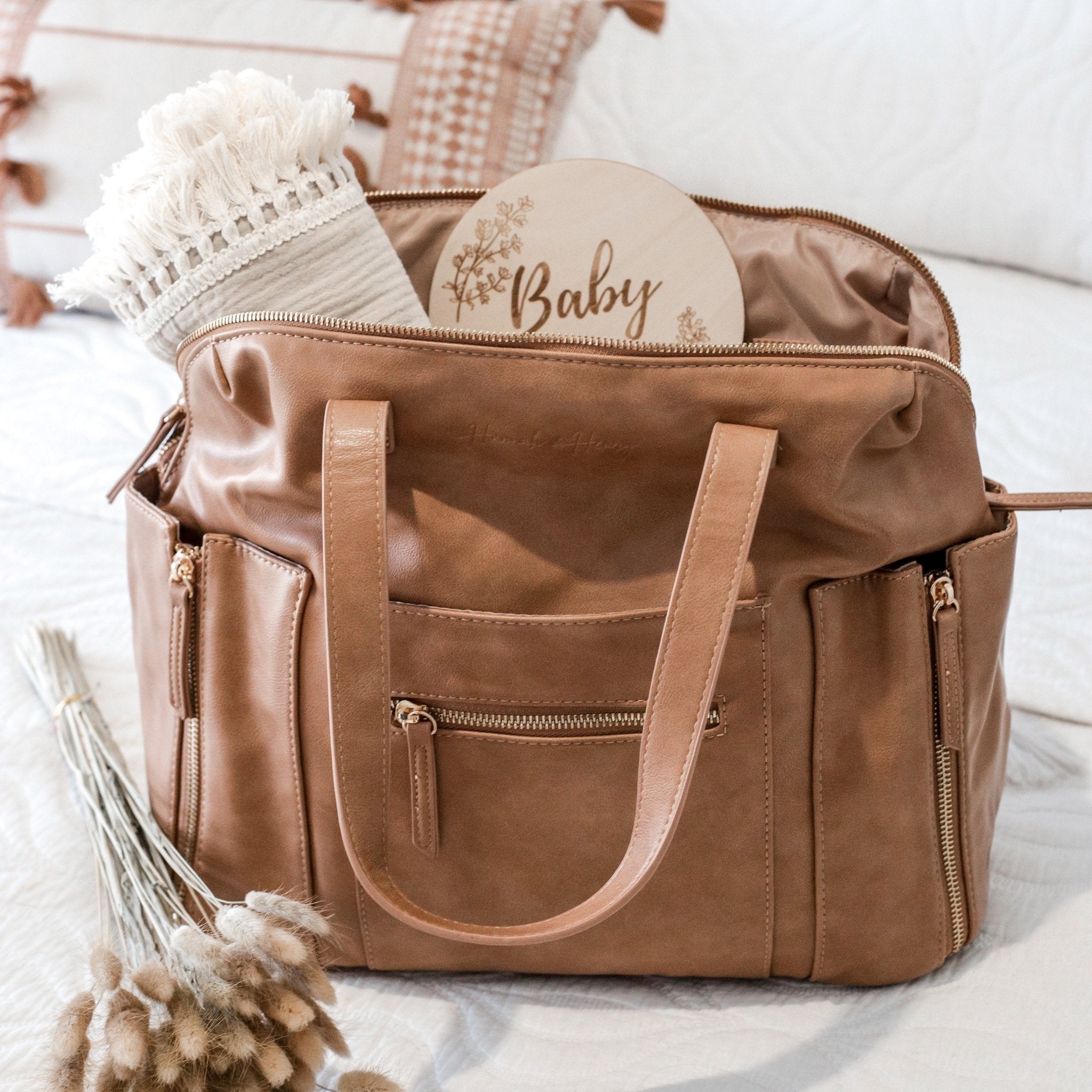 What to Pack in Your Hospital Bag - the Ultimate Checklist