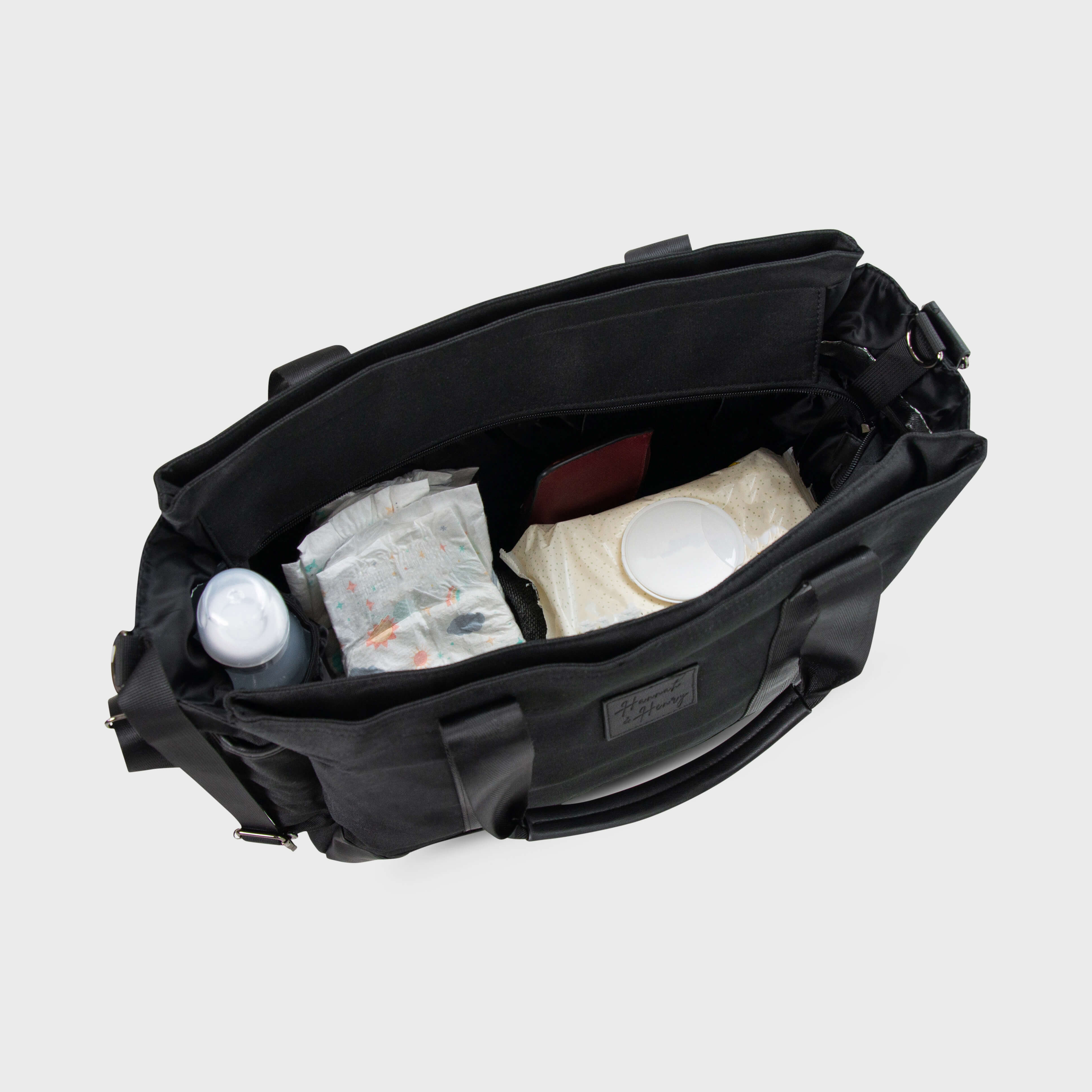 CHARLIE DIAPER TOTE BLACK - Hannah and Henry USA